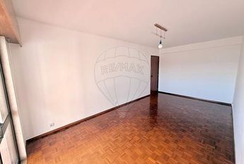 Apartamento T4 em Lisboa