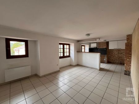 Location Appartement 2 pièces 43m² CAHORS 46000 - Photo 2
