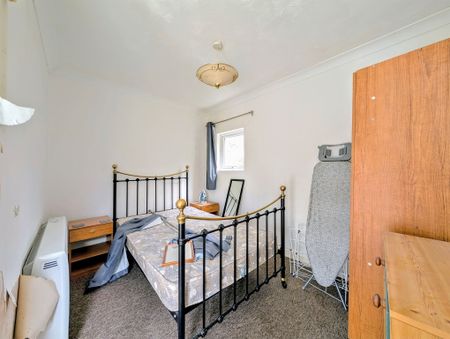 Winchester Road, Worthing - Photo 2