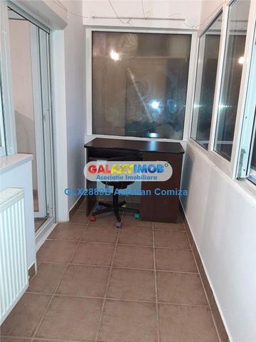 Apartament 2 camere Buftea central/etaj 1/centrala proprie - Photo 2