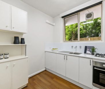 4/7a Motherwell Street , South Yarra. - Photo 1