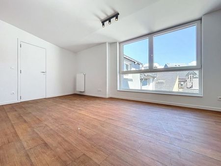 Appartement te huur - Photo 2
