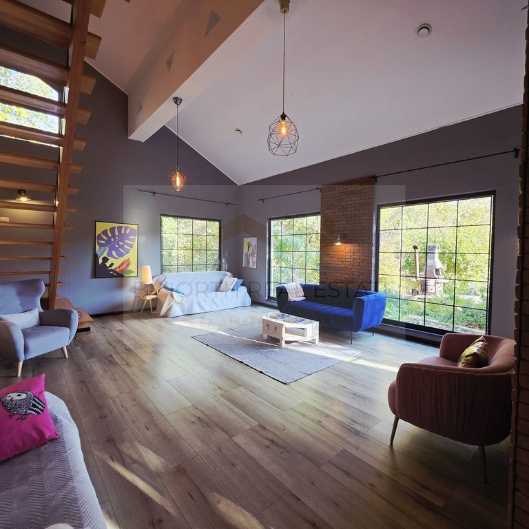 Reședință exclusivistă cu deschidere la Lacul Scrovi?... - Fotografie 1