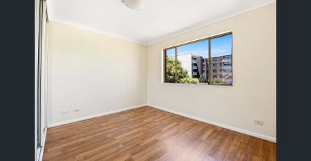 Perfectly Positioned Two Bedroom Apartment - Photo 2