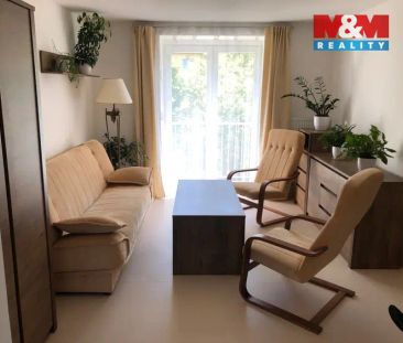 Pronájem bytu 2+1, 53 m - Photo 1