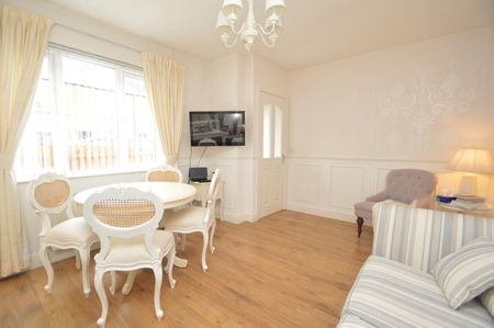 19 Florenceville Drive, Belfast, BT7 3GY - Photo 2