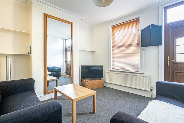 3 bedroom house to rent - Photo 1