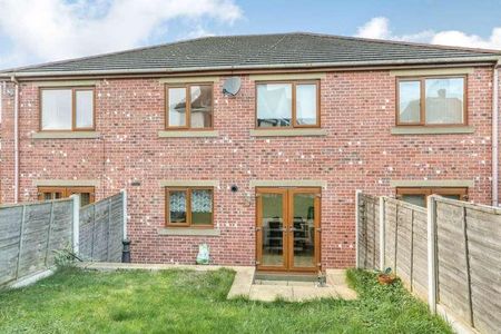 Woollin Avenue, Tingley, WF3 - Photo 2