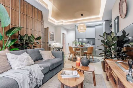 Calle de Almagro, Madrid, Community of Madrid 28010 - Foto 4