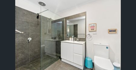 Immaculate Townhouse in Fantastic Location - Photo 2