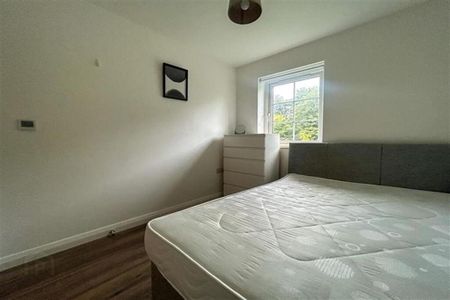 2 Bed Apt For Rent, Pipersfield, 16 Comber Road, Belfast, BT16 5AB - Photo 2