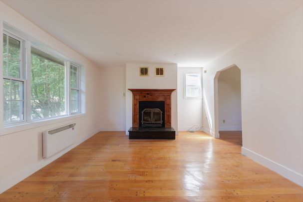 574 Boul. Neptune - Photo 1