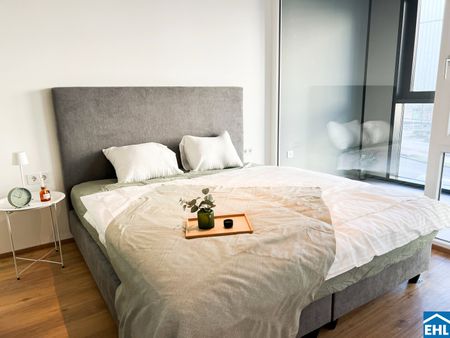 Willkommen im High Five ++ Top 2 Zimmer Wohnung mit Einbauküche und modernem Bad ab 01. Juni ++ - Photo 2