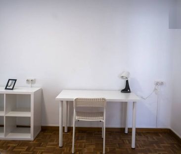 Carrer Alberic, Valencia, Valencian Community 46008 - Photo 1