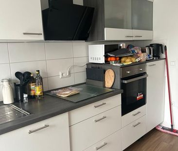 Nachmieter gesucht: Vonovia 2 1/2 Raum Wohnung - Photo 6