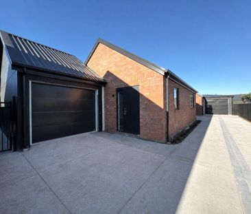 300 Westminster Street, St. Albans - Photo 1