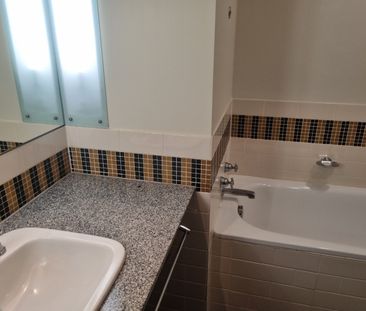 Classic Apartment Modern Day Living - Photo 1