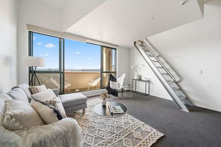 Stylish 2/3-Bedroom Apartment on Thorndon Quay - Photo 2