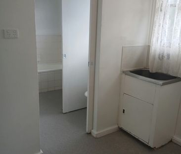 Family Home - Photo 3