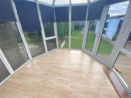 Willow Villas, Bradford, West Yorkshire, BD2 - Photo 5