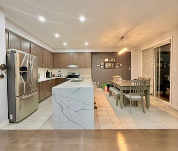 For Lease - 385 Royal West Drive Unit# Upper, Brampton, Ontario - Photo 6