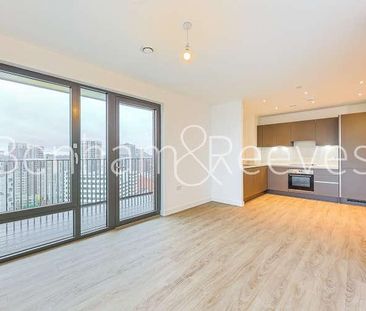 Brook Avenue, Wembley, HA9 - Photo 1