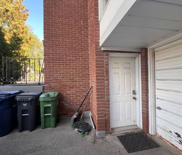 For Lease - 121 Angus Drive Unit# Lower unit, Toronto, Ontario - Photo 6
