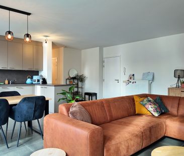 Zonovergoten gelijkvloersappartement in het centrum van Kaprijke! - Photo 2