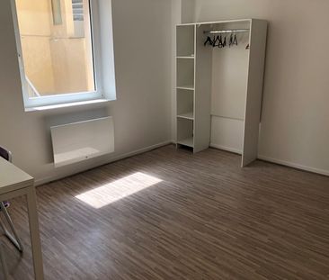 Location Appartement 1 pièce 21m² - Photo 5