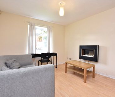 56, Well Close Rise, Leeds, LS7 1HT - Photo 4