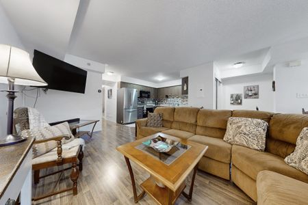 For Lease - 39 Hays Boulevard Unit# 2, Oakville, Ontario - Photo 2