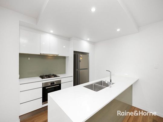 49/68 Benson Street, Toowong, QLD 4066 - Photo 1