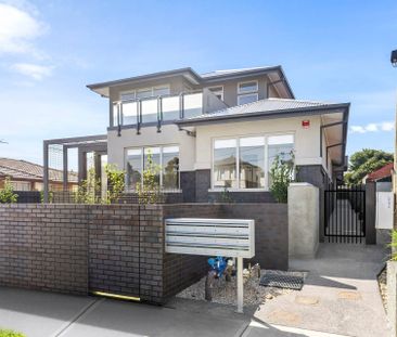 10/24 McLean Street, BRUNSWICK WEST - Photo 3