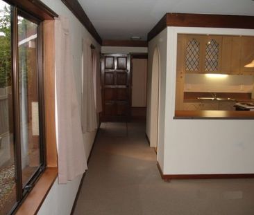 City Centre, private sunny location - Photo 6