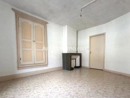Location Appartement 2 pièces 43 m2 à Lons-le-Saunier - Photo 2