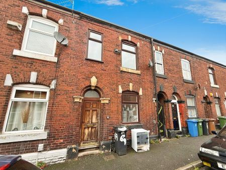 3 bedroom terraced house to rent - Photo 3