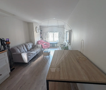 Location Appartement 2 pièces 41m² VILLEFRANCHE SUR SAONE 69400 - Photo 2