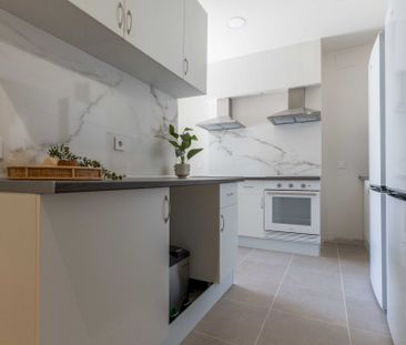 Modern room on Bailén Street - Photo 6