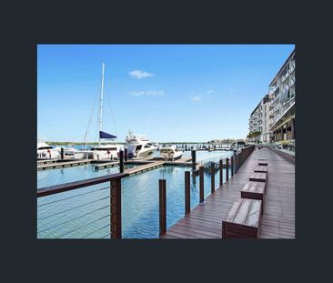 BEAUTIFUL UNIT IN SOUGHT AFTER LOCATION!! - Photo 1