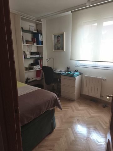 Piso de alquiler en Calle Pablo de Olavide, 4, Montserrat - Parque Empresarial - Photo 5