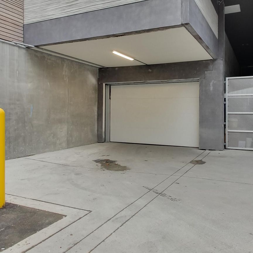 For Lease - 1 Cardiff Road Unit# 705, Toronto, Ontario - Photo 1