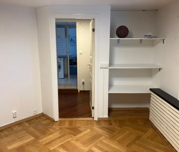 Verdandivägen, Upplands Väsby - Foto 1