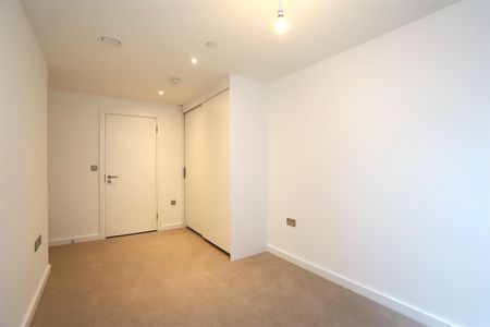 The Railings, Middlewood Locks - Photo 5