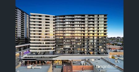 Stylish 2-Bedroom Apartment Steps from The Glen in GWSC Zone - Photo 3