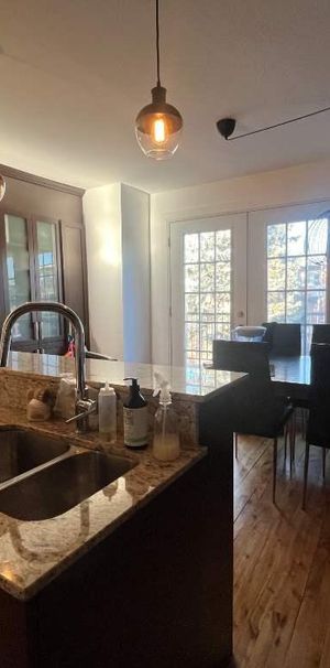 Beaux et lumineux 5 1/2 disponible dès février 2026 - Photo 1