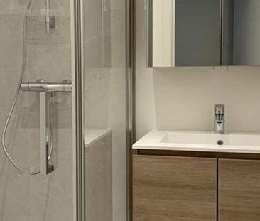 Appartement te huur in Bree voor € 875 met 1 slaapkamer - Photo 5