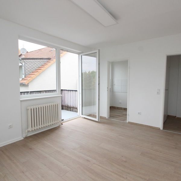 ***1 ZKB Appartement mit Balkon in Uninähe sucht neuen Mieter*** - Photo 1