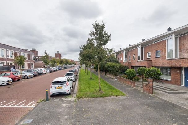 Te huur: Huis Frits Diepenlaan 32 in Den Haag - Photo 1