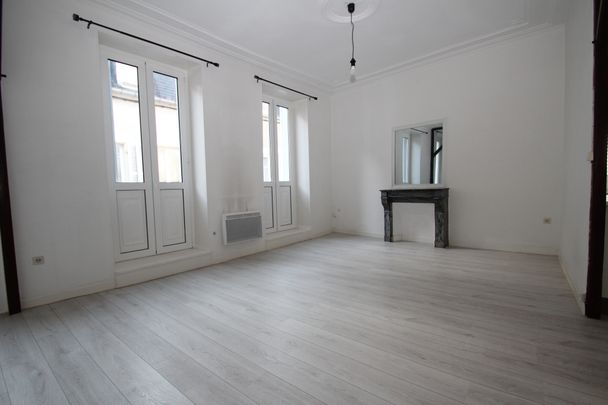 Location Appartement 2 pièces 54m² DECIZE 58300 - Photo 1