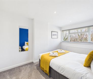 3 bedroom House in Buttermer Close, Farnham - Photo 5